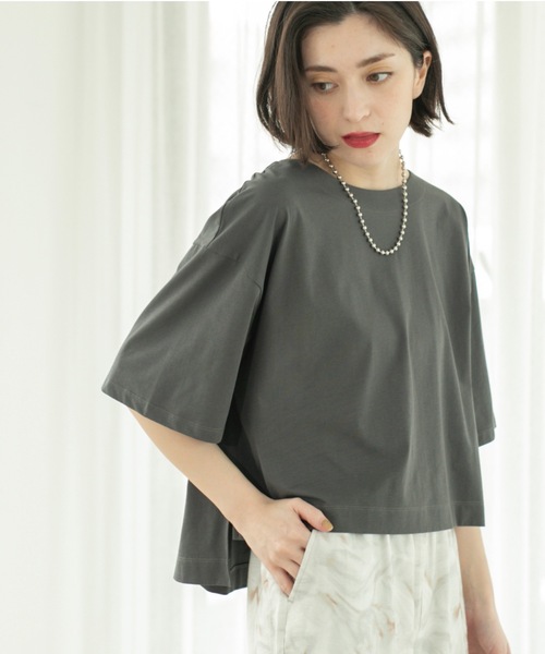 OPAQUE.CLIP(オペークドットクリップ)の「◆ボートネックショートTシャツ【洗濯機洗い可】(Tシャツ/カットソー・レディース・ホワイト/ブラック/チャコールグレー/ブルー・38/40/42)」の15枚目の写真