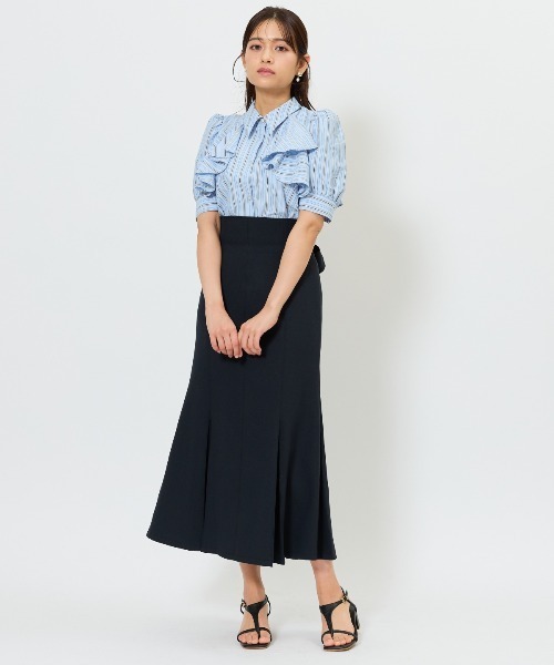 AND COUTURE(アンドクチュール)の「ビジューボタンストライプフリルブラウス(シャツ/ブラウス・レディース・グリーン系その他/ホワイト系その他/ブルー系その他/ホワイト系その他6・FREE)」の16枚目の写真
