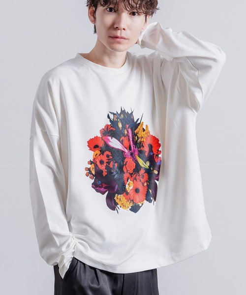 NULL(ヌル)の「プリント ポンチ ドルマン長袖Tシャツ(Tシャツ/カットソー・メンズ・ブラック系/ブラック/ホワイト系/ホワイト・LARGE/MEDIUM/SMALL)」の2枚目の写真