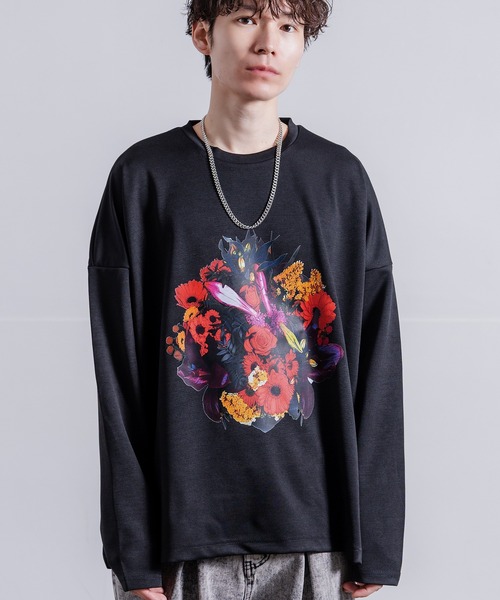 NULL(ヌル)の「プリント ポンチ ドルマン長袖Tシャツ(Tシャツ/カットソー・メンズ・ブラック系/ブラック/ホワイト系/ホワイト・LARGE/MEDIUM/SMALL)」の1枚目の写真