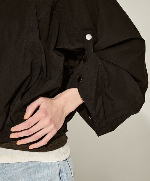 STUDIOUS(ステュディオス)の「【STUDIOUS/ステュディオス】Super Lightweight Rain Blouson/ライトウェイトレインブルゾン/撥水/超軽量(ブルゾン・レディース・ブラック/ベージュ・FREE)」の15枚目の写真