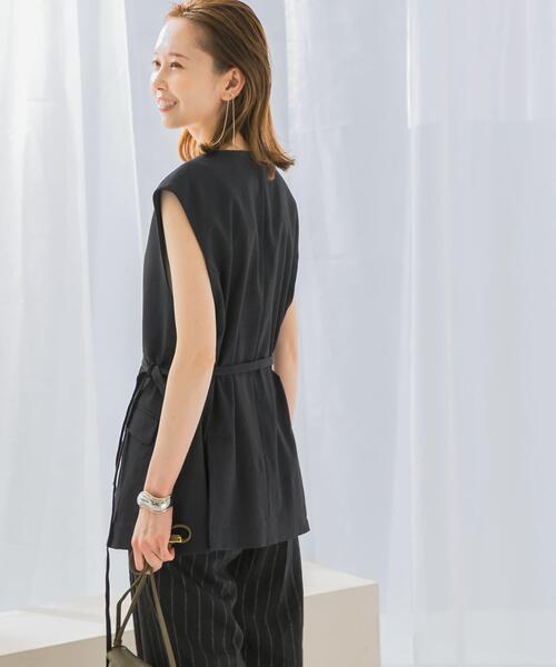 URBAN RESEARCH ROSSO WOMEN（アーバンリサーチ　ロッソ）の「接触冷感リネン混ジレ（ベスト・レディース・オフホワイト/チャコールグレー・FREE）」の12枚目の写真