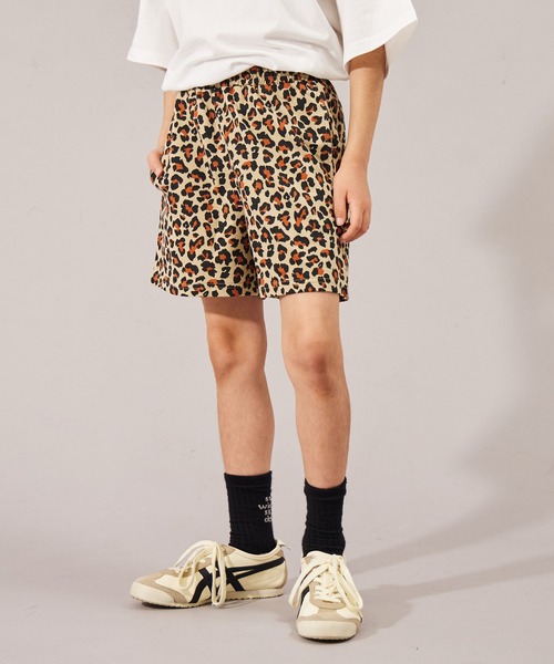 PAIRMANON STREET（ペアマノンストリート）の「【摩擦に強いミニ裏毛】【PAIRMANON STREET】総柄 ショートパンツ（その他パンツ・キッズ・パープル/ベージュ系その他/ホワイト系その他/ブラック/ベージュ/グレー・150/120/130/90/100/110/140/160）」の4枚目の写真