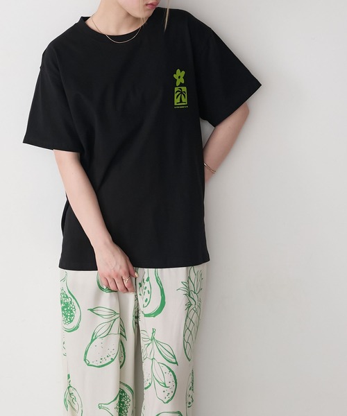 AmericanaJeansfactoryバックプリントTシャツ Americana/アメリカーナ] AMRCN バッグプリント Tシャツ（T