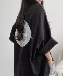 Asterellivi（アステレリビ）の「フルムーンプリントオーバーサイズＴシャツ（Tシャツ/カットソー）」
