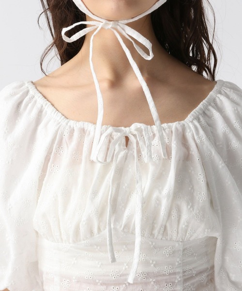 FOREVER 21（フォーエバー トゥエンティーワン）の「【2025SS】バブーシュカ付きオフショルブラウス（シャツ/ブラウス・レディース・オフホワイト/ブラック・FREE）」の18枚目の写真