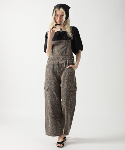 FOREVER 21（フォーエバー トゥエンティーワン）の「【2025SS】バブーシュカ付きオフショルブラウス（シャツ/ブラウス・レディース・オフホワイト/ブラック・FREE）」の5枚目の写真
