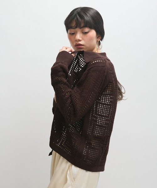 ADAM ET ROPE'(アダムエロペ)の「【サステナブル】クロシェライクカーディガン(カーディガン/ボレロ・レディース・ダークブラウン/オフホワイト・FREE)」の13枚目の写真