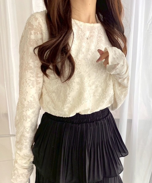 merrylatte(メリーラテ)の「サムホールシアージャガード花柄トップス(その他トップス・レディース・アイボリー/ブラック・FREE)」の2枚目の写真