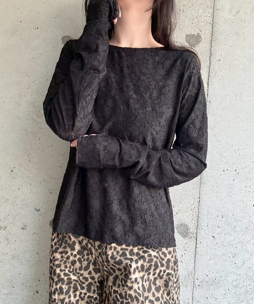 merrylatte(メリーラテ)の「サムホールシアージャガード花柄トップス(その他トップス・レディース・アイボリー/ブラック・FREE)」の6枚目の写真