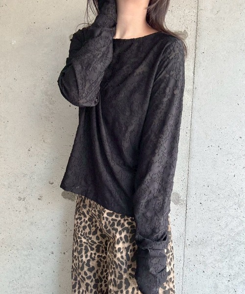 merrylatte(メリーラテ)の「サムホールシアージャガード花柄トップス(その他トップス・レディース・アイボリー/ブラック・FREE)」の8枚目の写真