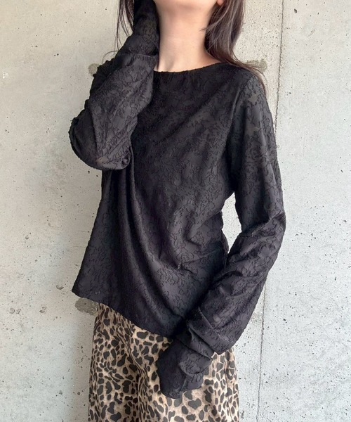merrylatte(メリーラテ)の「サムホールシアージャガード花柄トップス(その他トップス・レディース・アイボリー/ブラック・FREE)」の9枚目の写真