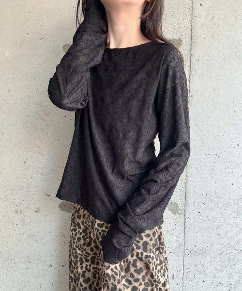 merrylatte(メリーラテ)の「サムホールシアージャガード花柄トップス(その他トップス・レディース・アイボリー/ブラック・FREE)」の10枚目の写真