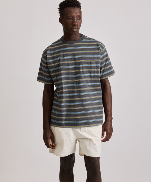 Saturdays NYC（サタデーズ ニューヨークシティ ）の「Border Stripe Relaxed SS Tee（Tシャツ/カットソー・メンズ・グレー/オフホワイト/ブラック・L/M/S/XL）」の3枚目の写真