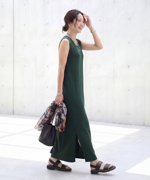 STYLE DELI(スタイルデリ)の「ソウバリ編みタンクワンピースC(ワンピース・レディース・ネイビー/ライトグレー/ブラック/ダークグリーン/イエロー・01/02)」の9枚目の写真