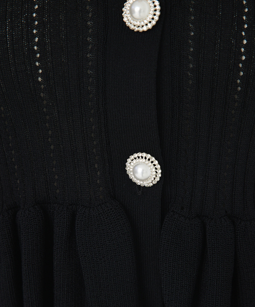 SELFIST（セルフィスト）の「ビジューボタン付きペプラムニットカーデ　サマーニット　夏服（ニット/セーター・レディース・ブラック/オフホワイト/イエロー・フリー）」の12枚目の写真