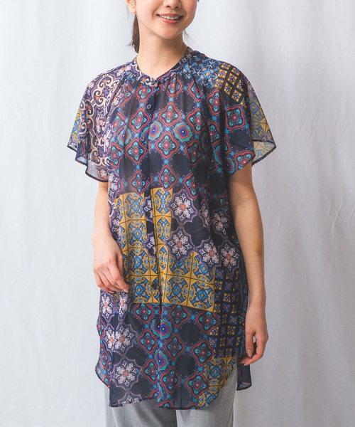 ナラカミーチェ（NARACAMICIE）/【NARACAMICIE】タイル柄シフォンテントライン半袖ブラウス セール】【NARACAMICIE】タイル柄シフォンテントライン半袖ブラウス