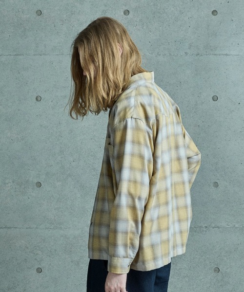 FUSE（フューズ）の「オンブレーチェックヴィンテージ調シャツ（シャツ/ブラウス・メンズ・イエロー/ブラック・03/02/01）」の4枚目の写真