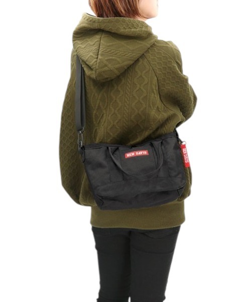 BEN DAVIS(ベンデイビス)の「BEN DAVIS ベンデイビス TRAVEL TOTE M トラベルトートM BDW-8068(トートバッグ・レディース・ブラック×パープル/ブラック×ブラック・FREE)」の4枚目の写真