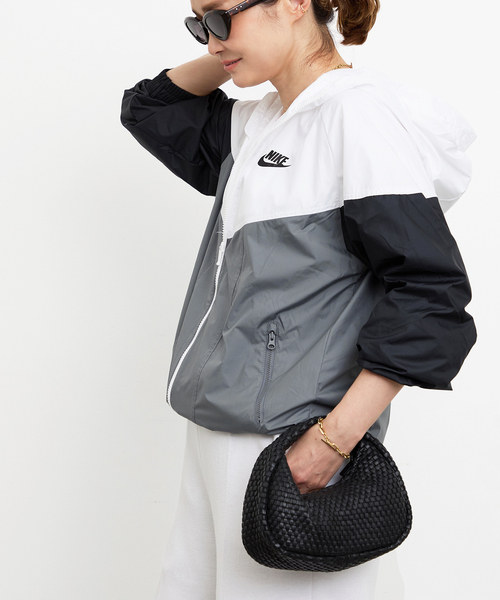 NIKE（ナイキ）の「【NIKE/ ナイキ】 YTH NSW WR HOODIE JACKET（その他アウター・レディース・チャコールグレー・FREE）」の3枚目の写真