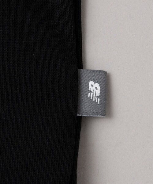 NEW BALANCE(ニューバランス)の「New Balance(ニューバランス)別注Granny Baseball Tシャツ(Tシャツ/カットソー・メンズ・ブラック/ライトグレー・M/L/XL/XXL)」の4枚目の写真