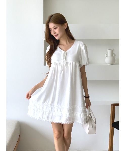 MINS MINIS(ミンスミニス)の「ギャザーレースフリルミニワンピース(ワンピース・レディース・アイボリー・FREE)」の18枚目の写真