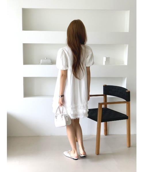 MINS MINIS(ミンスミニス)の「ギャザーレースフリルミニワンピース(ワンピース・レディース・アイボリー・FREE)」の13枚目の写真