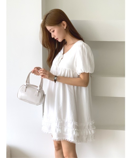 MINS MINIS(ミンスミニス)の「ギャザーレースフリルミニワンピース(ワンピース・レディース・アイボリー・FREE)」の12枚目の写真