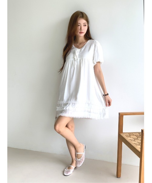 MINS MINIS(ミンスミニス)の「ギャザーレースフリルミニワンピース(ワンピース・レディース・アイボリー・FREE)」の7枚目の写真