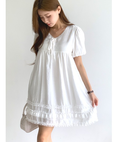 MINS MINIS(ミンスミニス)の「ギャザーレースフリルミニワンピース(ワンピース・レディース・アイボリー・FREE)」の5枚目の写真
