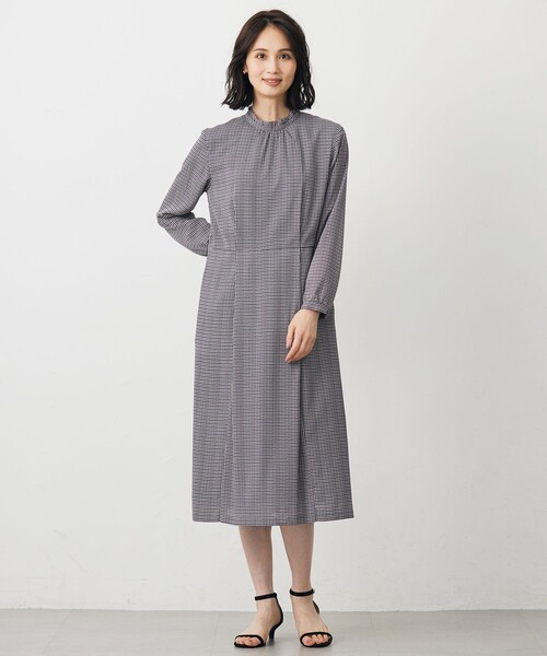J.PRESS（ジェイプレス）の「デシンハウンドトゥースプリント ワンピース（ワンピース・レディース・ネイビー系3/ブラウン系3・11/9）」の3枚目の写真