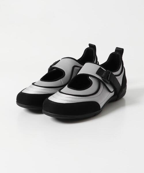 KBF(ケイビーエフ)の「抗菌防臭メリージェーンスニーカー(スニーカー・レディース・ブラック/ライトグレー・38/36/37)」の21枚目の写真