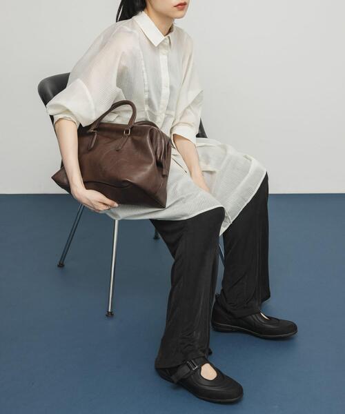 KBF(ケイビーエフ)の「抗菌防臭メリージェーンスニーカー(スニーカー・レディース・ブラック/ライトグレー・38/36/37)」の5枚目の写真