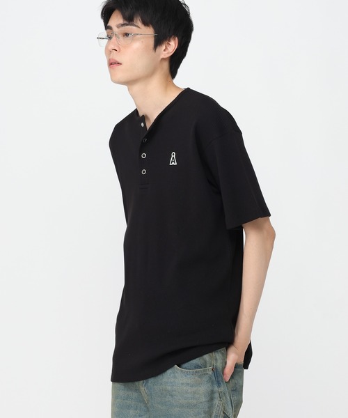 ALAND（エーランド）の「【UNISEX】ALAND／Aヘンリーネック半袖T（Tシャツ/カットソー・レディース・ブラック/オフホワイト・LARGE/SMALL）」の20枚目の写真