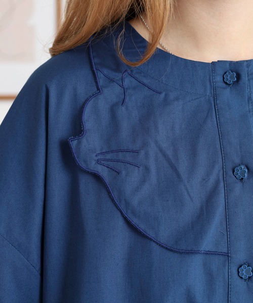Emago(イマゴ)の「EMAGO ネコ刺繍カーデ(カーディガン/ボレロ・レディース・ネイビー/ホワイト/チャコールグレー・FREE)」の11枚目の写真