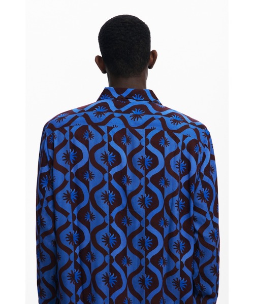 Desigual(デシグアル)の「ジオメトリックプリント長袖シャツ ブラックブルー(シャツ/ブラウス・メンズ・ブルー・M/L/S/XL)」の6枚目の写真