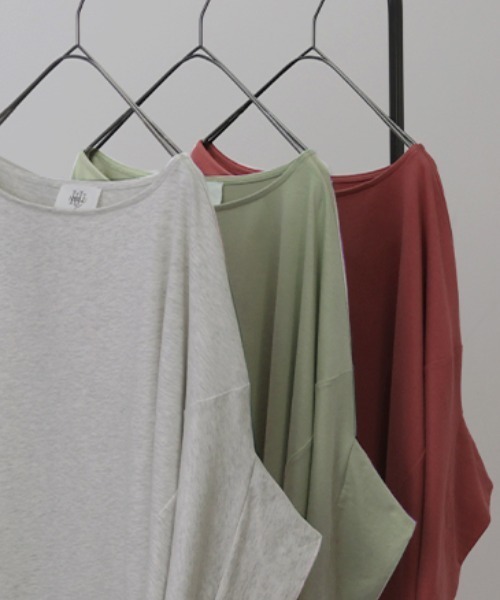 HUG.U(ハグユー)の「ドルマンキモノスリーブTシャツ(Tシャツ/カットソー・レディース・ブラック/ホワイト/ブルーパープル/ダークグレー/ミント/エンジ/モカ/オートミール・FREE)」の20枚目の写真