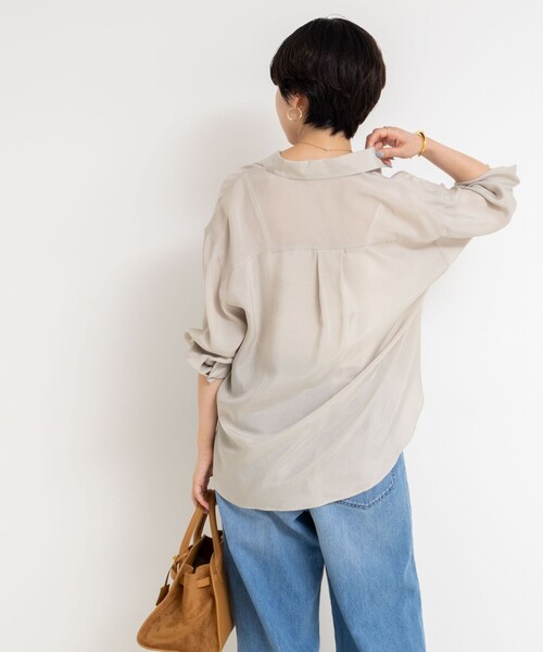 NOLLEY’S（ノーリーズ）の「《セットアップ対応》ウォッシャブルシルキーキュプラドレープシャツ（シャツ/ブラウス・レディース・ベージュ/ブラウン/チャコールグレー・38）」の19枚目の写真