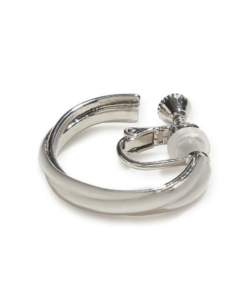 FRAY I.D（フレイアイディー）の「トリプルフープイヤリング（イヤリング・レディース・ゴールド/シルバー・F）」の5枚目の写真