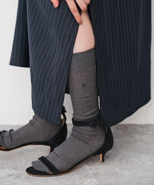 Spick & Span（スピックアンドスパン）の「MARCOMONDE/マルコモンド for  SS 別注lettered SOX（ソックス/靴下・レディース・グレー/ホワイト・FREE）」の2枚目の写真