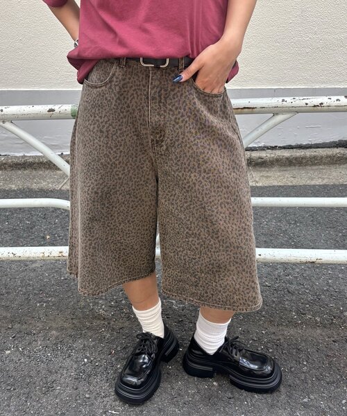 WHO'S WHO gallery（フーズフーギャラリー）の「PATTERNED TWILL SHORTS（チノパンツ・レディース・ブラウン/カーキ・FREE）」の3枚目の写真