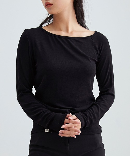Lace Ladies（レースレディース）の「ソリッドカラー アシンメトリー オフショル 長袖 プルオーバー（Tシャツ/カットソー・レディース・ブラック/ホワイト/ダークグレー・FREE/S）」の4枚目の写真