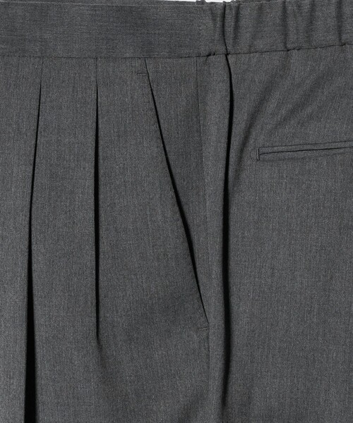 UNITED ARROWS(ユナイテッドアローズ)の「2プリーツ キャロットパンツ -ストレッチ-(その他パンツ・メンズ・グレー系・L/S/XL/M)」の11枚目の写真
