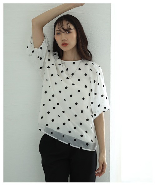 Sawa a la mode（サワアラモード）の「シアードットレイヤードパフスリーブトップス（シャツ/ブラウス・レディース・ホワイト/ブラック・FREE）」の18枚目の写真