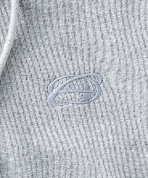 ADAMASTE（アダマスト）の「Double Zip-Up Short Hoodie - ダブルジップショートフーディー【短丈】（パーカー・メンズ・ダークグレー/ライトグレー/レッド/ブルー/ブラウン/ブラック/ブルー系その他/レッド系その他/ピンク・MEDIUM/LARGE）」の22枚目の写真