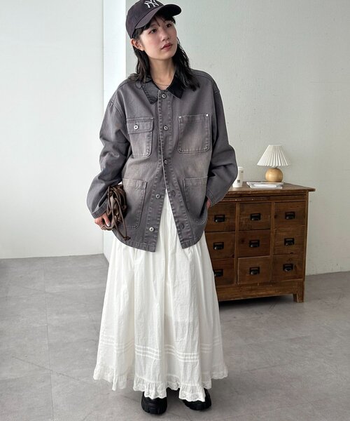 DISCOAT(ディスコート)の「【ユニセックス】Fレザーコントラストカラーカバーオール(カバーオール・レディース・チャコールグレー/ライトベージュ・FREE)」の5枚目の写真