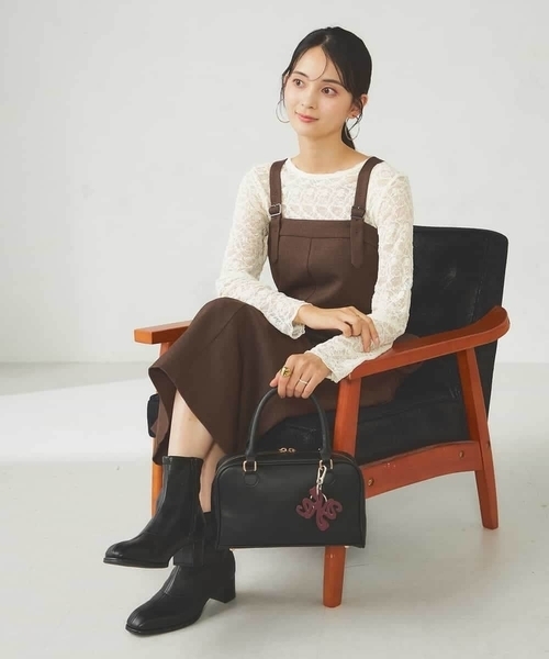 a.v.v（アーヴェヴェ）の「【洗える】Iラインサスペンダー付きジャンスカ（ワンピース・レディース・ブラック/ブラウン・38/36）」の22枚目の写真