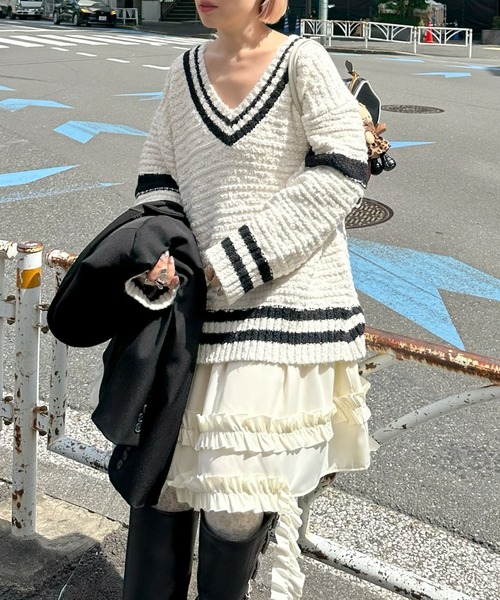 Alley Tokyo(アリートーキョー)の「BIGチルデンニット(ニット/セーター・レディース・オフホワイト・FREE)」の1枚目の写真