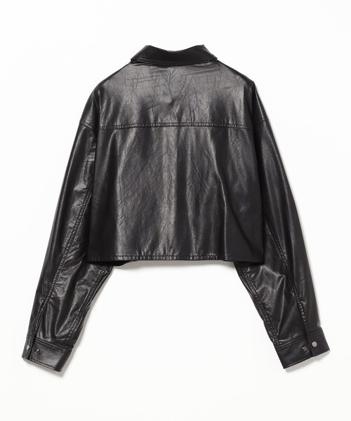 Ray BEAMS（レイビームス）の「フェイクレザー クロップド シャツ（シャツ/ブラウス・レディース・ブラック・ONE SIZE）」の9枚目の写真