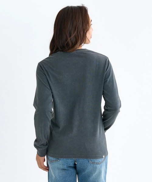 BILLABONG(ビラボン)の「BILLABONG レディース ONEPOINT EMB LS TEE ロンT【REGULAR FIT】【2025年秋冬モデル】/ビラボンワンポイントロゴ刺繍長袖ロンT(Tシャツ/カットソー・レディース・ラベンダー/イエロー系その他/オフホワイト・LARGE/MEDIUM)」の4枚目の写真